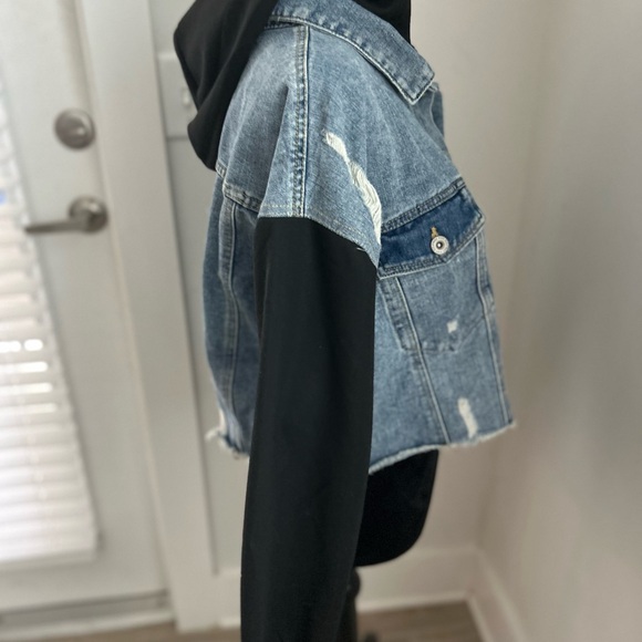 Highway Jeans Distressed Denim Jacket with Black Hood and Sleeves Distressed - Picture 7 of 10